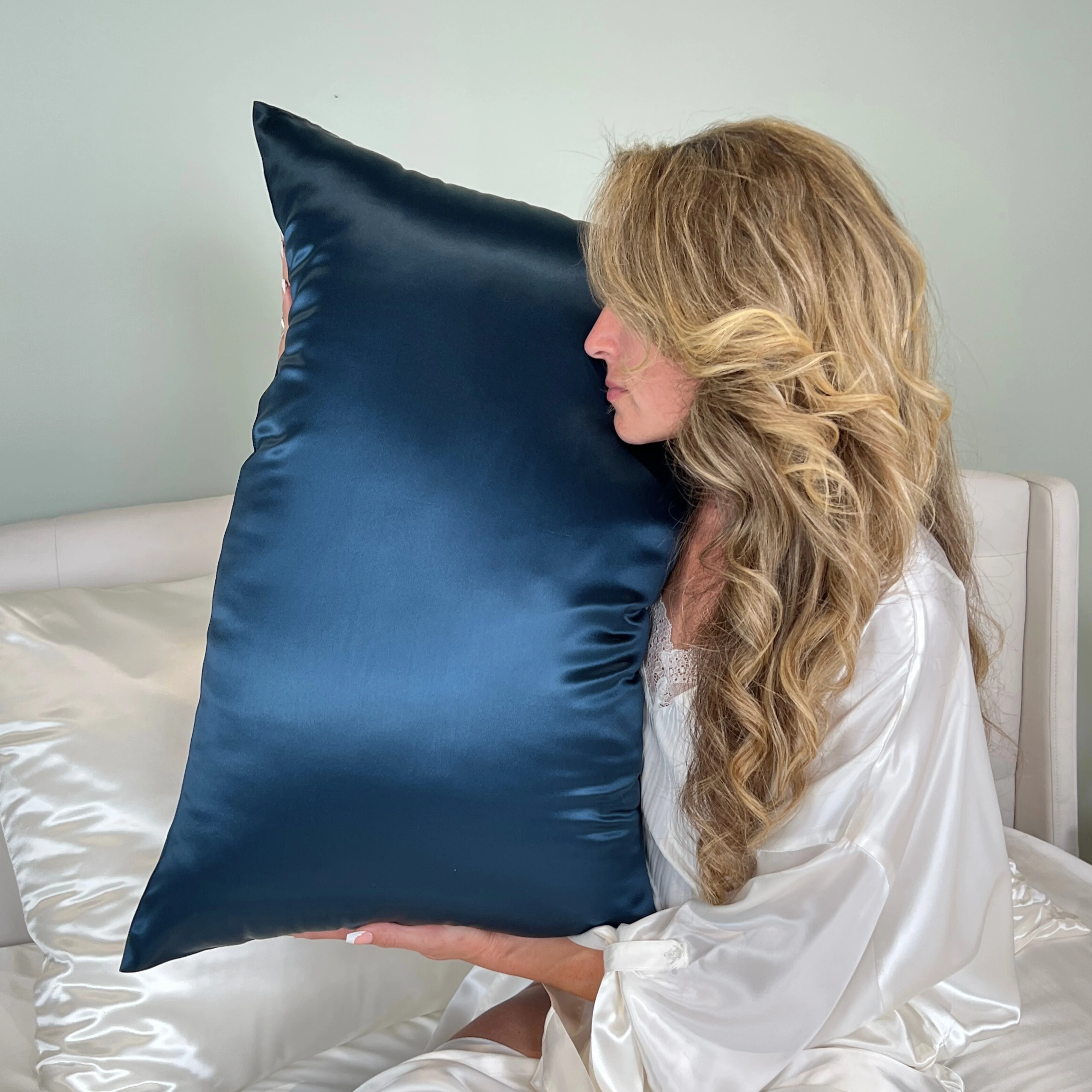 22 Momme Silk Pillowcase - Deep Sea - Image 2
