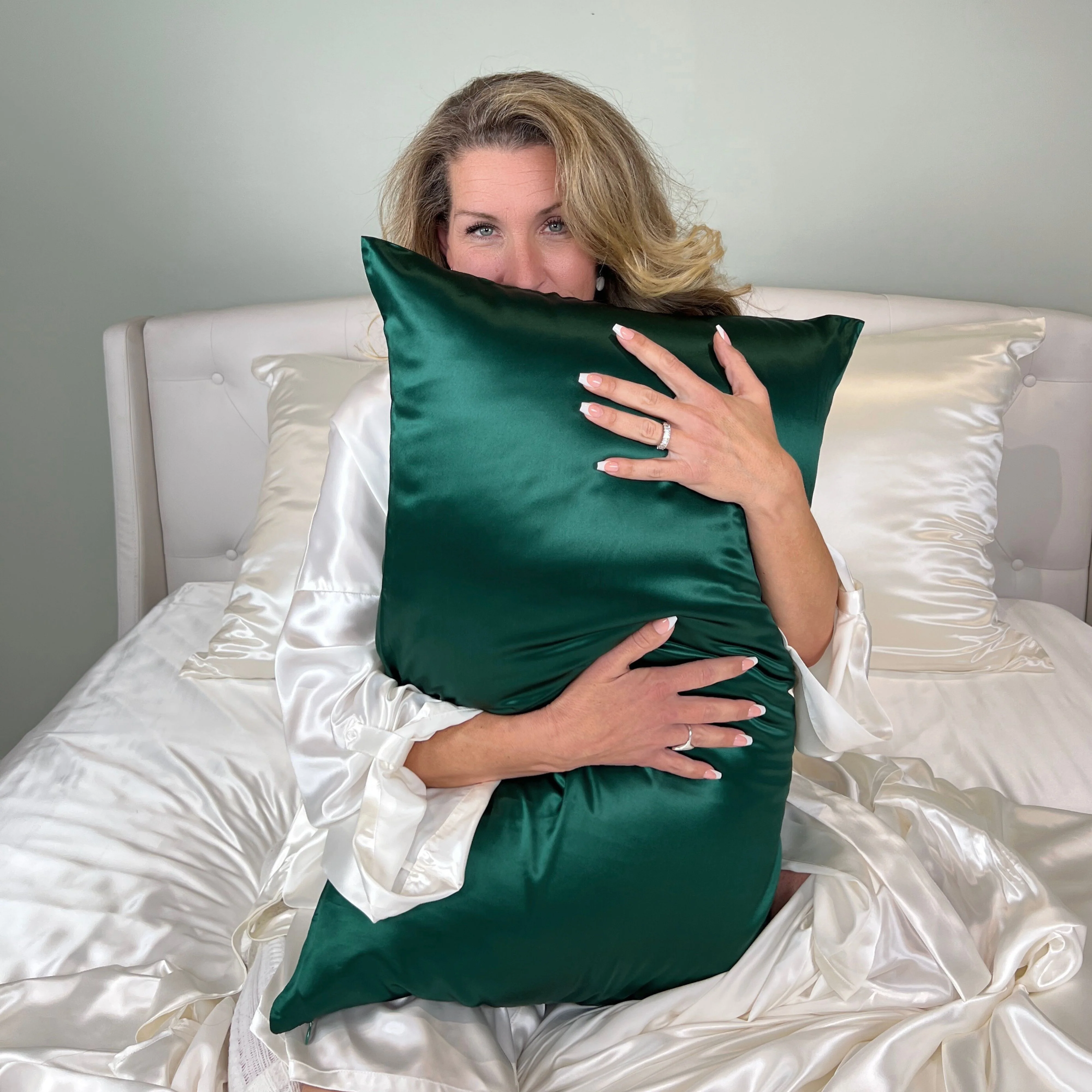 22 Momme Silk Pillowcase - Eden Green - Image 2