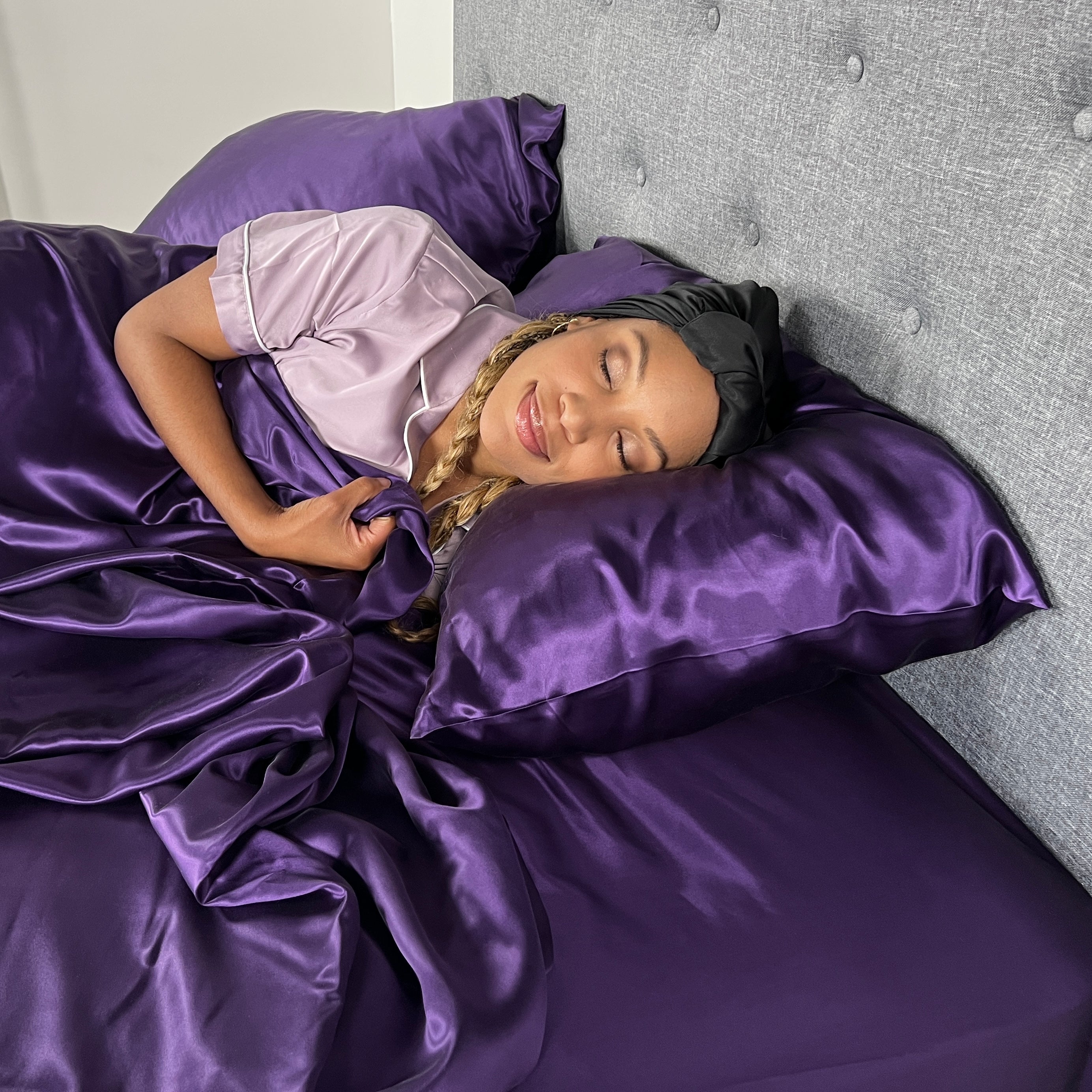 22 Momme Silk Pillowcase - Plum - Image 8
