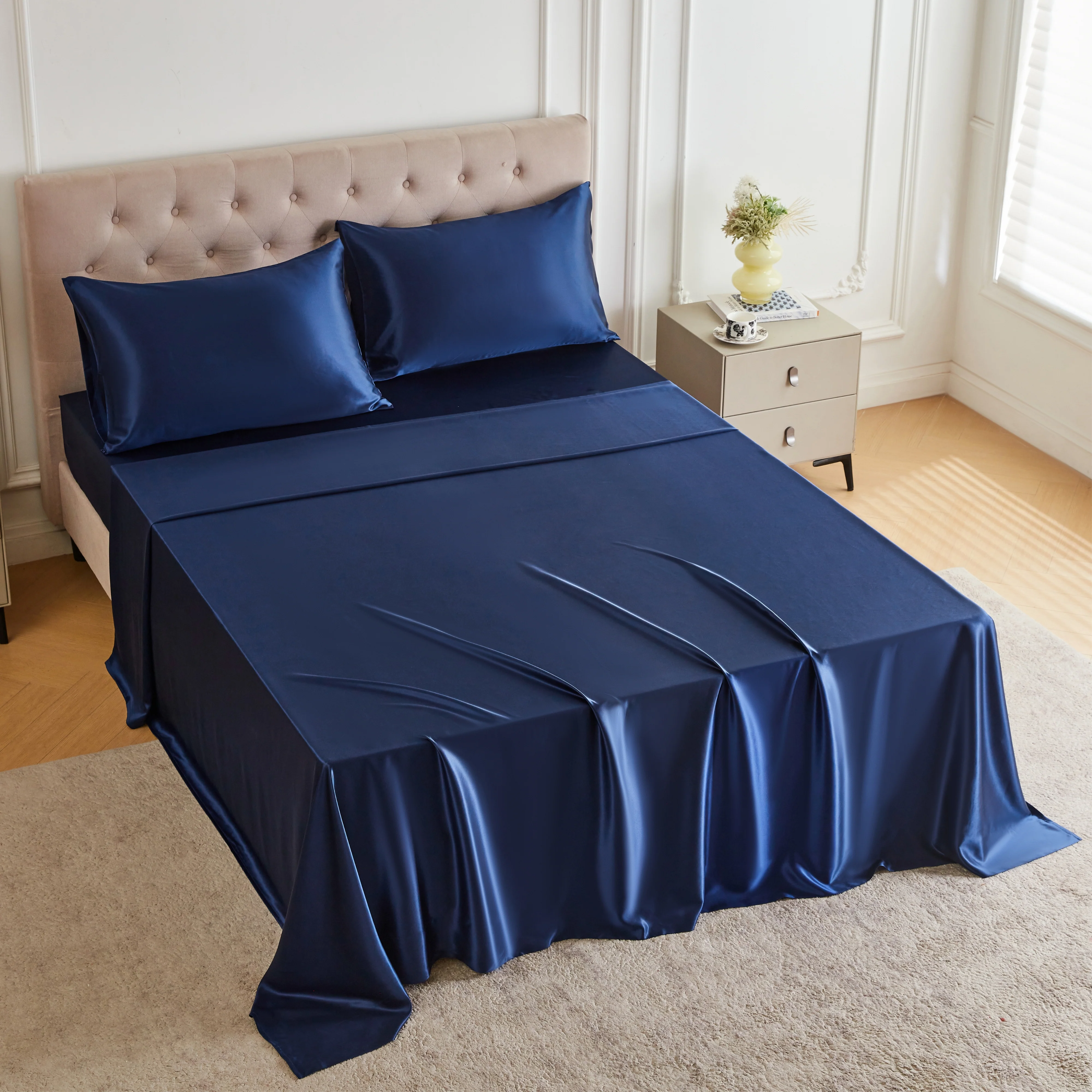 30 Momme Silk Sheet Set - Navy - Image 6